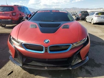 BMW i8 2016 BMW i8 2016, silnik hybrydowy 1.5, 44, od ubez..., zdjęcie 1