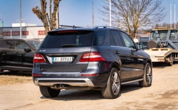 Mercedes Klasa M W166 Off-roader 350 BlueTEC 4MATIC 258KM 2013 Mercedes-Benz ML Mercedes-Benz Klasa ML W166 350 4Matic 258KM 3.0 Diesel, zdjęcie 5