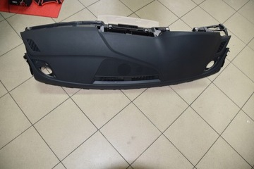AUDI A4 A5 8W DESKA ROZDĚLOVAČE KONZOLA 8W1857001
