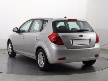 Kia Ceed I Hatchback 1.4 109KM 2008 Kia Ceed 1.4 CVVT, Klima, Parktronic,ALU, zdjęcie 3