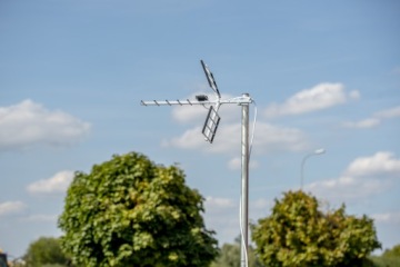 АНТЕННА DVBT2 ДЛЯ НАЗЕМНОГО ТЕЛЕВИДЕНИЯ НАПРАВЛЕННЫЙ АКТИВНЫЙ УСИЛИТЕЛЬ 4K МОЩНЫЙ 100км