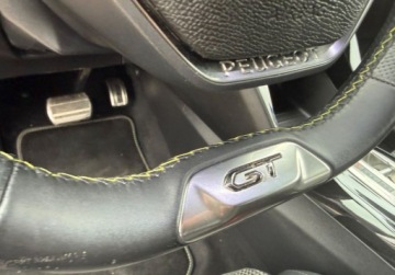 Peugeot 2008 II SUV 1.2 PureTech 130KM 2023 Peugeot 2008 1.2T130PS AUTOMAT GT Full led 1.2 Benzyna 130KM, zdjęcie 19