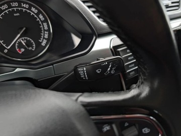 Skoda Superb III Kombi 2.0 TDI 150KM 2016 Skoda Superb Hak Klima Alu Ele. Klapa Serwis Gwarancja 2.0 Diesel 150KM, zdjęcie 25