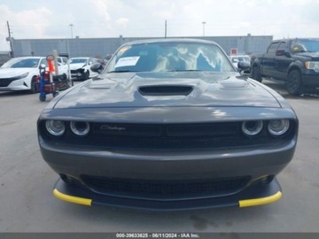 Dodge Challenger III 2023 Dodge Challenger 2023r, RT, 6.4L, Scat Pack 6.4 Benzyna 485KM, zdjęcie 2