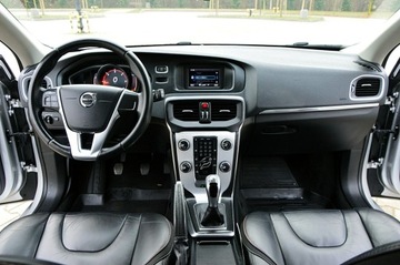 Volvo V40 II Hatchback Facelifting 2.0 D2 120KM 2016 Volvo V40 LiFT Full Led Ocean Race Ledy Digital, zdjęcie 22