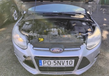 Ford Focus III Kombi 1.6 Duratorq TDCi DPF 115KM 2012 Ford Focus 122012r, SALON POLSKA. Lekko przetarty prawy bok. Jezdzi 1.6, zdjęcie 5