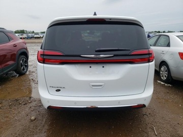 Chrysler Pacifica II 2024 Chrysler Pacifica Touring L 2024 3.6l 3.6 Benzyna 287KM, zdjęcie 2