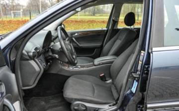 Mercedes Klasa C W203 Kombi T203 1.8 (C 180 Kompressor) 143KM 2005 Mercedes-Benz Klasa C 2005 r. 1,8 Automat Lift 1.8 Benzyna 143KM, zdjęcie 6