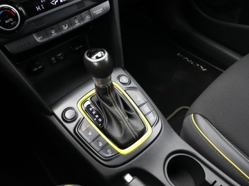 Hyundai Kona I Crossover 1.6 T-GDI 177KM 2017 Hyundai Kona 1.6 T-GDI, Salon Polska, zdjęcie 12