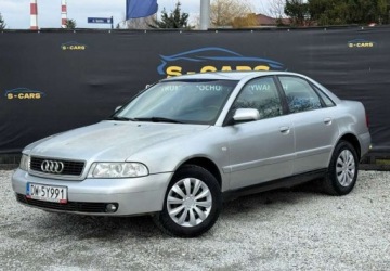 Audi A4 B5 Sedan 1.6 i 101KM 1999