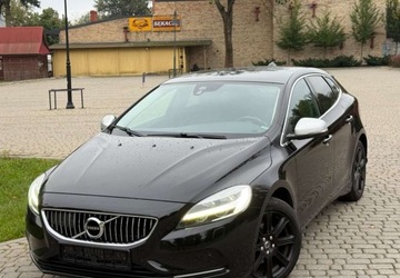 Volvo V40 II Hatchback Facelifting 2.0 D3 150KM 2018 Volvo V40 Volvo V40 D3 Inscription 2.0 Diesel 150KM, zdjęcie 15