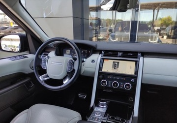 Land Rover Discovery V Terenowy 2.0 SD4 240KM 2018 Land Rover Discovery Land Rover Discovery V 2.0 SD4 240 KM HSE MY19 Salon, zdjęcie 2