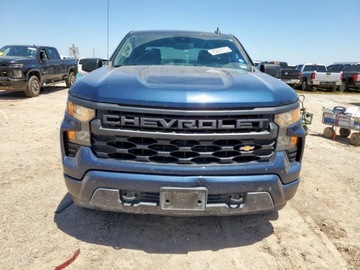 Chevrolet Silverado II 2022 Chevrolet Silverado K1500 Custom 2022 2.7l 2.7 Benzyna 310KM, zdjęcie 5