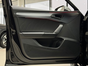 Cupra Leon II Hatchback PHEV 1.4 e-Hybrid 245KM 2023 Cupra Leon PHEV VZ DSG / DCC / Ambiente / CarPlay, zdjęcie 10