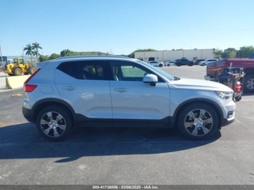 Volvo XC40 Crossover 2.0 T5 247KM 2020 Volvo XC 40 2020 VOLVO XC40 T5 INSCRIPTION 2.0 Benzyna 248KM, zdjęcie 6
