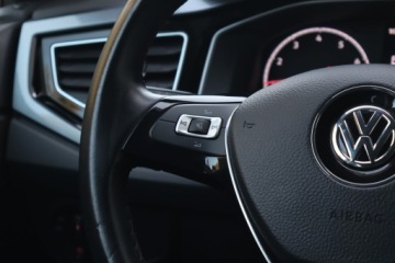 Volkswagen Polo VI Hatchback 5d 1.0 TSI 95KM 2018 VW Polo 1.0 TSI, Salon Polska, 1. Właściciel, zdjęcie 16
