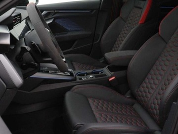 Audi A3 8Y RS Sportback 2.5 TFSI 400KM 2025 AUDI A3 RS3 TFSI quattro Sportback Hatchback 2.5 (400KM) 2025, zdjęcie 3