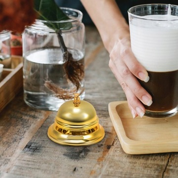 Служба поддержки Music Bell отвечает на телефонные звонки