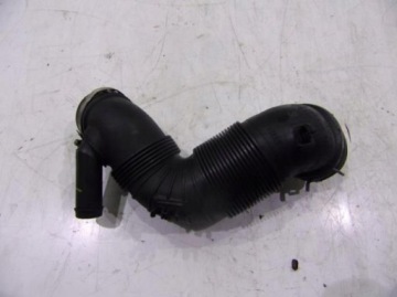 ШЛАНГ ВОЗДУХОЗАБОРНИКА VW PASSAT B7 2.0 TDI