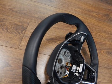 Skoda Octavia IV Kodiaq Karoq - kierownica grzana łopatki DSG 5E3 biała nić