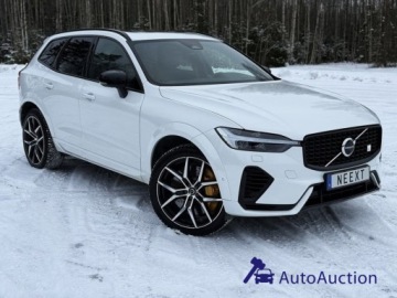 Volvo XC60 II Crossover Plug-In Facelifting 2.0 T8 455KM 2024 Volvo XC 60 T8 Awd 2024 2.0 Hybryda 456KM