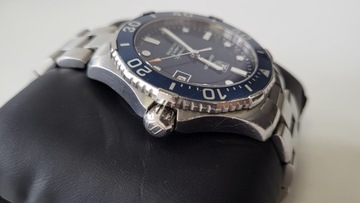 ZEGAREK TAG HEUER AQUARACER 300M AUTOMATIC CALIBRE 5 WAN2111.BA0822 STAN DB