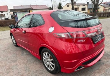 Honda Civic VIII Hatchback 3d 1.4 i-VTEC 100KM 2010 Honda Civic Honda Civic 1.4 i-VTEC Type S 1.3 Benzyna 100KM, zdjęcie 3