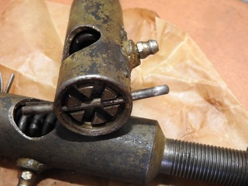 Наконечник рулевой тяги с правой резьбой продольный вилочный погрузчик Rak