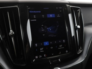 Volvo XC60 II 2021 Volvo XC 60 FV23% B4 (mHEV) automat skóra navi, zdjęcie 22