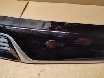 ДЕКОРАТИВНАЯ ПЛАНКА НА БОРТУ BMW 5 G30 G31