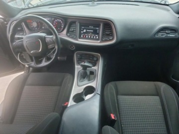 Dodge Challenger III 2022 Dodge Challenger SXT, 2022r., 3.6L 3.6 Benzyna 303KM, zdjęcie 6