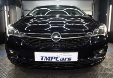 Opel Astra K Sports Tourer 1.4 Turbo 125KM 2017 Opel Astra Polski salon _ 1,4 benzyna 125 KM _ Kombi _ 1.4 Benzyna 125KM, zdjęcie 9