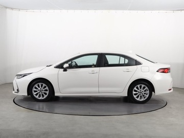 Toyota Corolla XII Sedan Facelifting 1.5 VVT-i 125KM 2023 Toyota Corolla 1.5 VVT-i, Salon Polska, zdjęcie 2