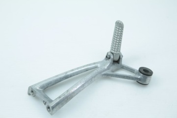 YAMAHA R6 RJ05 03-05 КОМПЛЕКТ ПОДНОЖКА ПРАВАЯ ЗАДНЯЯ