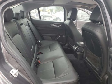 Alfa Romeo Giulia II Sedan Facelifting 2.0 Turbo 280KM 2021 Alfa Romeo Giulia Sport 2021 2.0l 2.0 Benzyna 280KM, zdjęcie 10