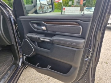 Dodge Ram V 5.7 HEMI 401KM 2021 Dodge RAM Ful Opcja przebieg 4 tys km 5.7 Benzyna zarejestrowany 1 wlascic, zdjęcie 23