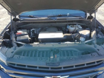 Chevrolet Silverado II 2021 Chevrolet Silverado 2021, 5.3L, 4x4, K1500 RST, od ubezpieczalni 5.3 355KM, zdjęcie 10