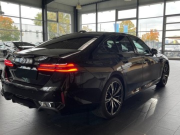 BMW Seria 5 G90-91 2026 BMW Seria 5 520i Sport Sedan 2.0 (208KM) 2026, zdjęcie 1