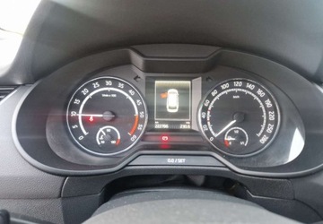 Skoda Octavia III RS Kombi 2.0 TDI 184KM 2014 Skoda Octavia 2,0184KMRSXenonNaVI 2.0 Diesel 184KM, zdjęcie 20