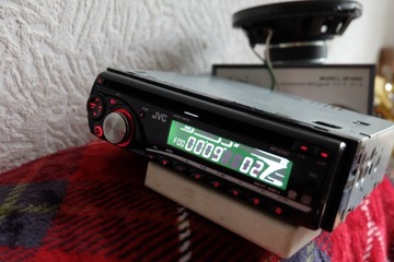JVC--KD--G342=AUX-SPRAWNE