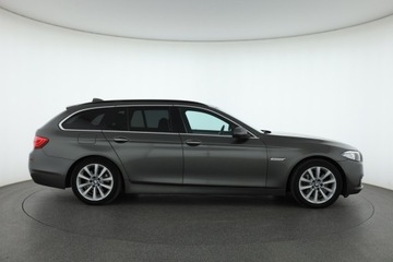 BMW Seria 5 F10-F11 Touring Facelifting 525d 218KM 2014 BMW 5 525d xDrive, 214 KM, 4X4, Automat, Skóra, zdjęcie 5