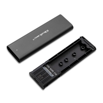 Отсек корпуса Qoltec для SSD-накопителей M.2 SATA NGFF USB типа C
