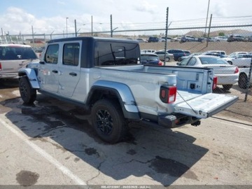 Jeep Gladiator 2023 Jeep Gladiator Freedom 2023 3.6l 3.6 Benzyna 285KM, zdjęcie 2