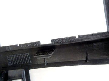 RAMKA RADIA DESKI KONSOLI VW T5 07R 7H0857237E FV