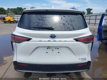 Toyota Sienna III 2022 Toyota Sienna Platinum, 2022r., 2.5L 2.5 Hybryda 245KM, zdjęcie 7