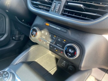 Ford Kuga III SUV 2.0 EcoBlue 190KM 2022 Kuga VIGNALE FULL LED 2xAlu TempAktywny KeylessGo 4x4, zdjęcie 11