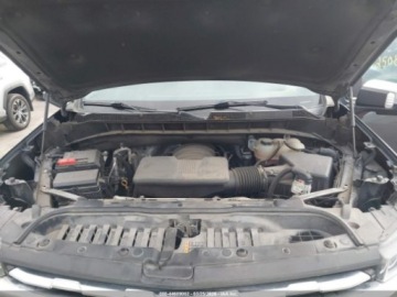 Chevrolet Silverado II 2021 Chevrolet Silverado 2021r., 4x4, 5.3L 5.3 Benzyna 355KM, zdjęcie 11