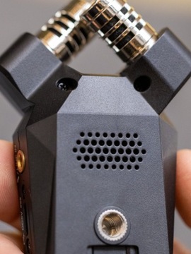 Zoom H1e H1essential 2-дорожечный 32-битный цифровой USB-рекордер аудиозаписи