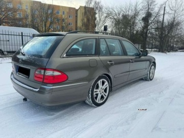 Mercedes Klasa E W211 2007 Mercedes-Benz Klasa E Mercedes-Benz E320 Avantgarde 3,0 D 224KM Zamiana 3.0, zdjęcie 9