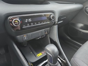 Toyota Yaris IV Hatchback 1.5 Hybrid Dynamic Force 116KM 2024 Toyota Yaris Hybrid 1.5 Style IV (2020-) Hybrid 1., zdjęcie 21